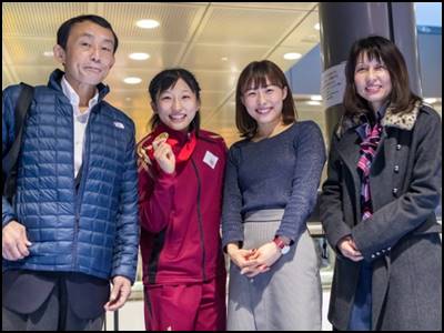 須崎優衣の出身高校や大学、学歴をまとめ!父親や兄弟、家族構成も!