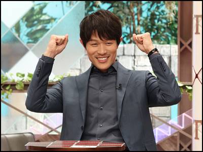 鈴木亮平と結婚した嫁との馴れ初めは子供や家族構成もまとめ!