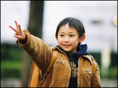 須賀健太の彼女や元カノとの馴れ初め暴露!結婚間近か恋愛遍歴まとめ!